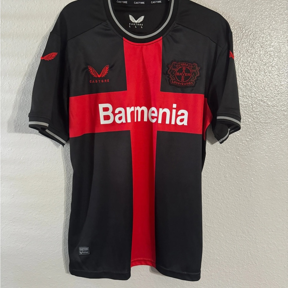 Bayer Leverkusen 2023/2024 home jersey - Picture 1 of 3